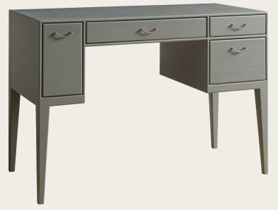 MID074 - DRESSING TABLE
