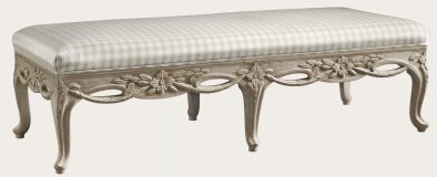 GUS068 - BENCH WITH GUSTAVIAN SWAGS CARVING